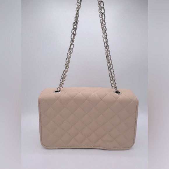 Express Quilted Chain Shoulder bag - Picture 2 of 5